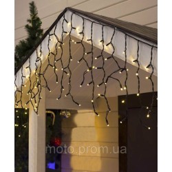 Вулична БАХРОМА 100 LED 5м*0,7м, чорн. каучук 3.3мм, білий теплий (статичний) Вулична БАХРОМА 100 LED 5м*0,7м, чорн. каучук 3.3мм, білий теплий (статичний)