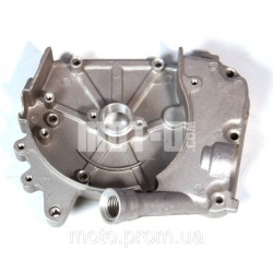 КРЫШКА МАСЛЯНОГО НАСОСА 50CC(СМ3) 4T КРЫШКА МАСЛЯНОГО НАСОСА 50CC(СМ3) 4T