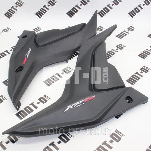 ПЛАСТИК БОКОВИЙ ЦЕНТРАЛЬНИЙ (Л+П), ЧОРНИЙ ПП LIFAN KP350-2