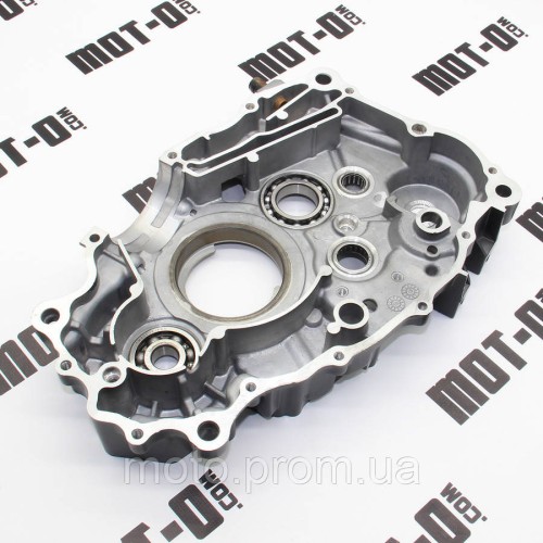 Картер двигателя, правый MT250GY-8 (Grader 250)