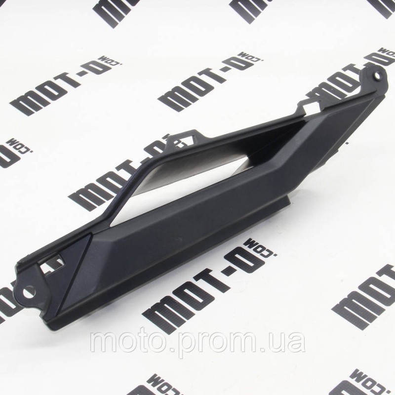 Пластиковый корпус бок. зад., правый KOVI 300-4T JNC 300 (6GX)