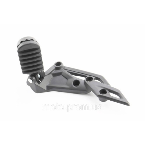 Loncin LX650DS/LX650-2A Подножка передняя правая с кронштейном