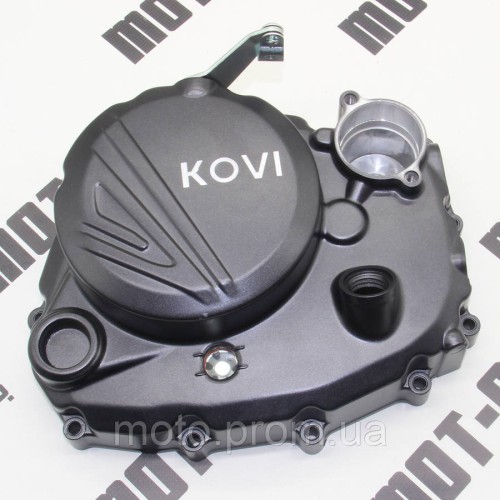 Крышка двигателя, правая (в сборе) KOVI 300-4T (ADVANCE Free Rider)