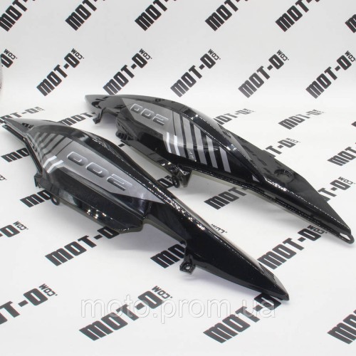 Пластик боковий задній (л+п), чорно-сірий LF200-2E CityR