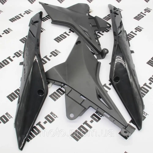 Пластик боковой центральный (л+п) XY250GY-6C (СXR 250)