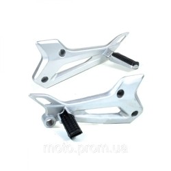 MT150-7 Подножка пассажира L+R
